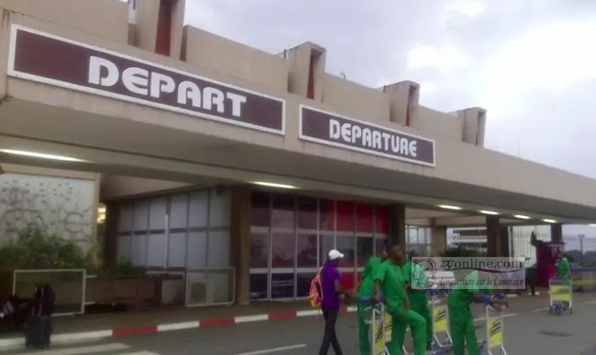 douala airport 3