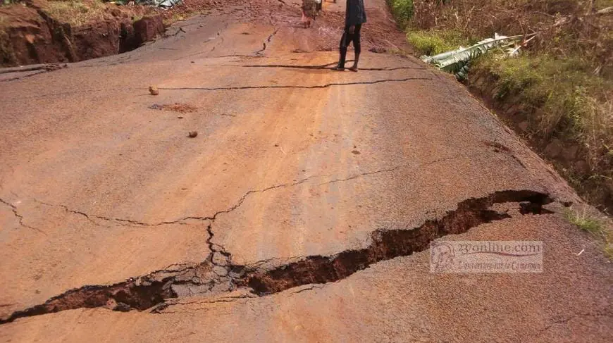 Cameroun: Un trou sur la chaussée cause la mort de 3 personnes à Penda Mboko, dans le Moungo