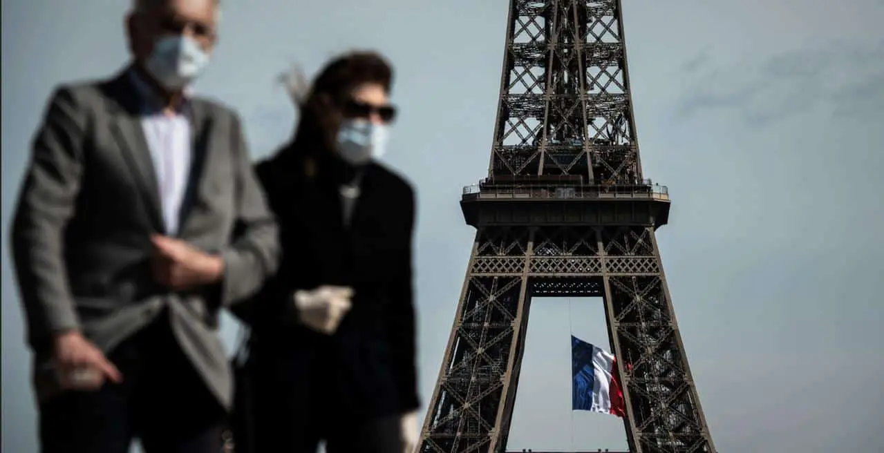 La France envisage de revacciner 3 millions de personnes par semaine