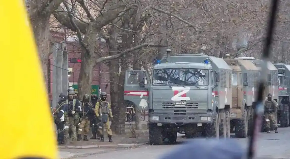 Les forces armées russes ont établi le contrôle total sur la région de Kherson