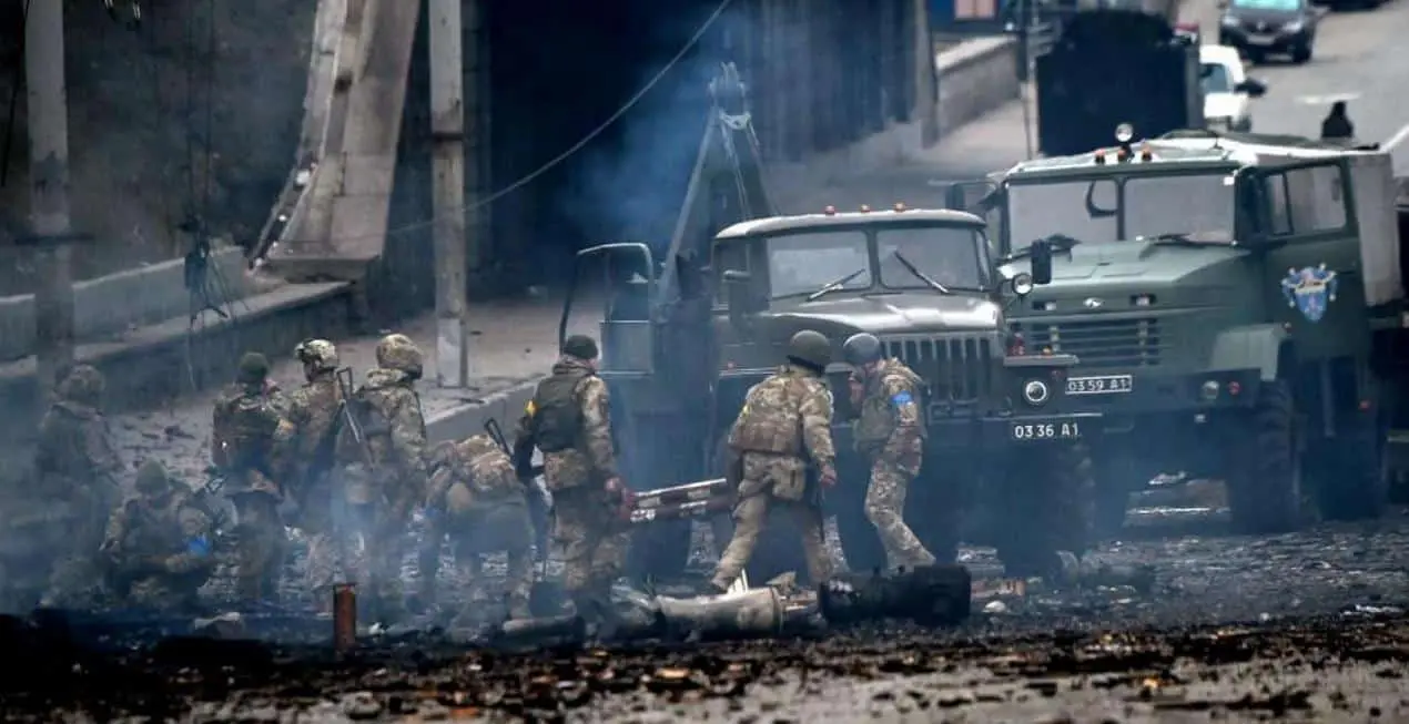 Vague de Victoires Ukrainiennes à Bakhmut : Les Russes Reculent