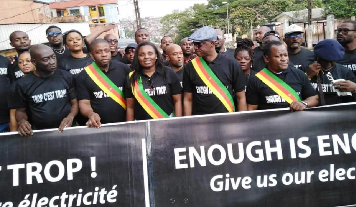 Manifestation anti-coupures d’électricité stoppée par la police à Yaoundé