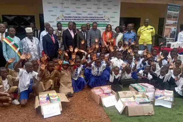 Cameroun – Éducation : Le Fonds de dotation Victor Fotso rénove et équipe l’école publique de Lipo-Foréké/Dschang