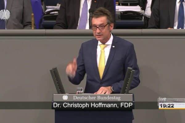 Cameroun/Présidentielle 2018 : Un député allemand invite la Communauté internationale à surveiller Biya de très près