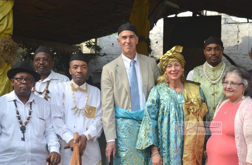 Cameroun: Le Ngondo condamne l’attitude de l’ambassadeur des États-Unis