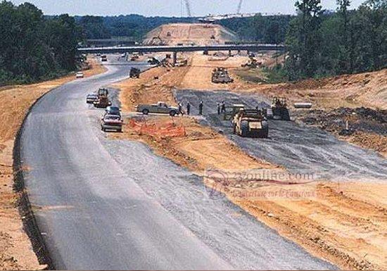 Autoroute en construction