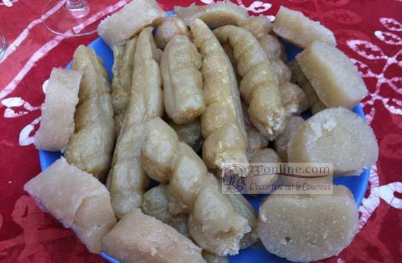 Cameroun Le bâton de manioc toujours cher dans le Sud