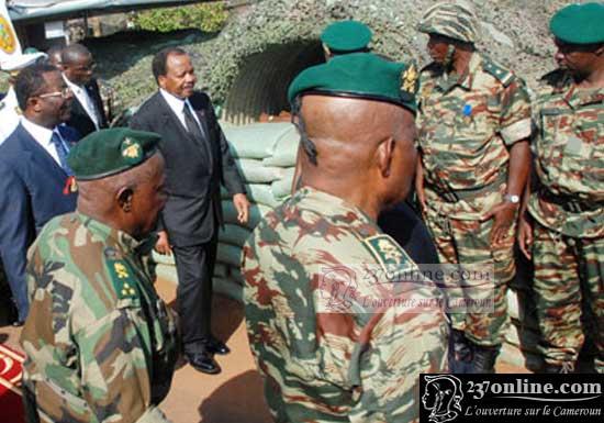 Cameroun – forces de défense: Paul Biya courtise les généraux