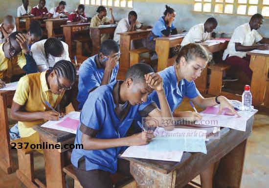 Eleves lycée cameroun