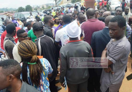 Cameroun : Le «peuple» empêche la fermeture du siège d’Afrique Media à Douala