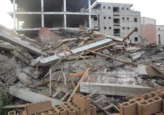 Cameroun: Inquiétudes Sur L'effondrement Des Immeubles à Douala -  237online.com