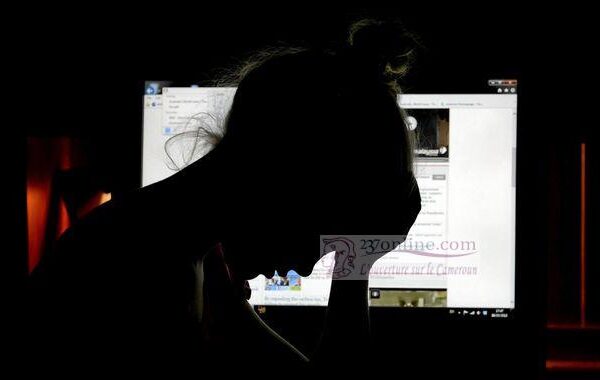 Insultes et propos malveillants sur internet et et les Réseaux Sociaux: La RÉGULATION est INDISPENSABLE et INÉVITABLE car TROP de DÉRIVES
