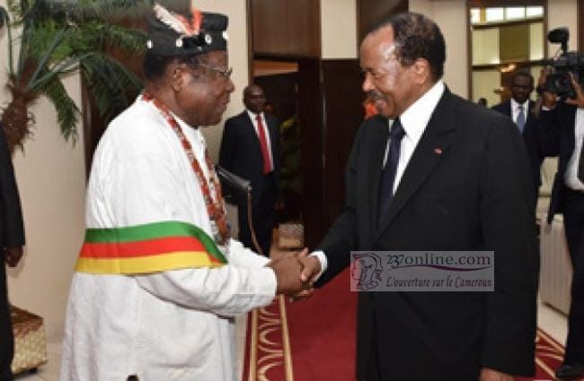 Cameroun – Crise anglophone: Fon Mukete tacle Paul Biya