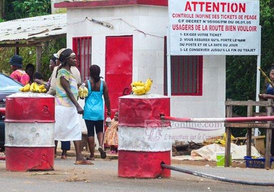 Un poste de Peage routier au Cameroun