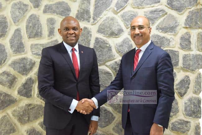 Le Président du Groupe United Bank for Africa(UBA), M. Tony O. Elumelu(CON), et le nouvel Administrateur Non Exécutif du Groupe UBA, M. Abdoul-Aziz Dia