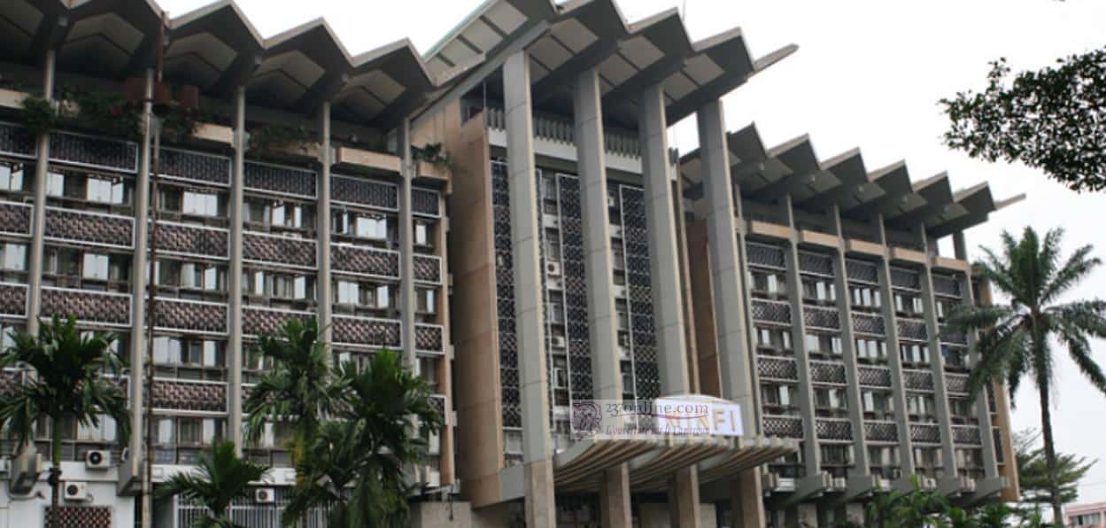 Cameroun – Escroquerie : Un arnaqueur aux trousses des proviseurs