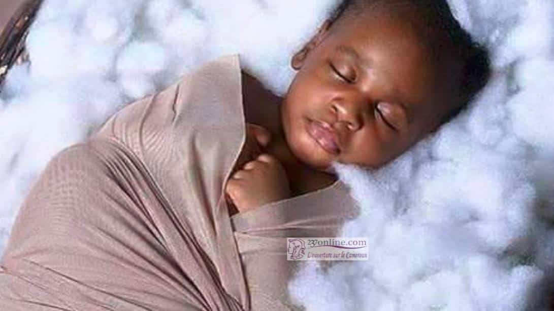 cropped enfant africain