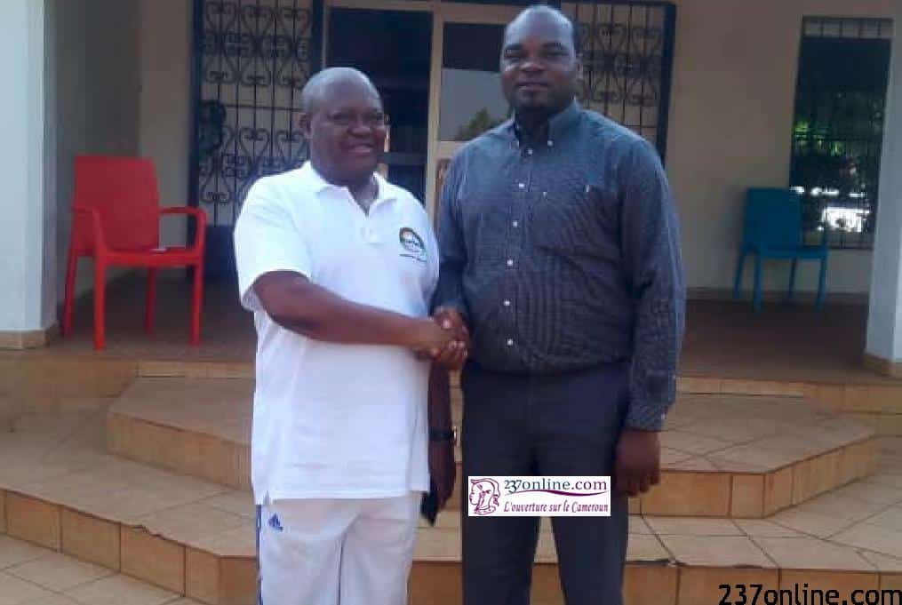 Cameroun: Le Minfopra Joseph Le reçoit l’auteur de la lettre ouverte à Paul Biya