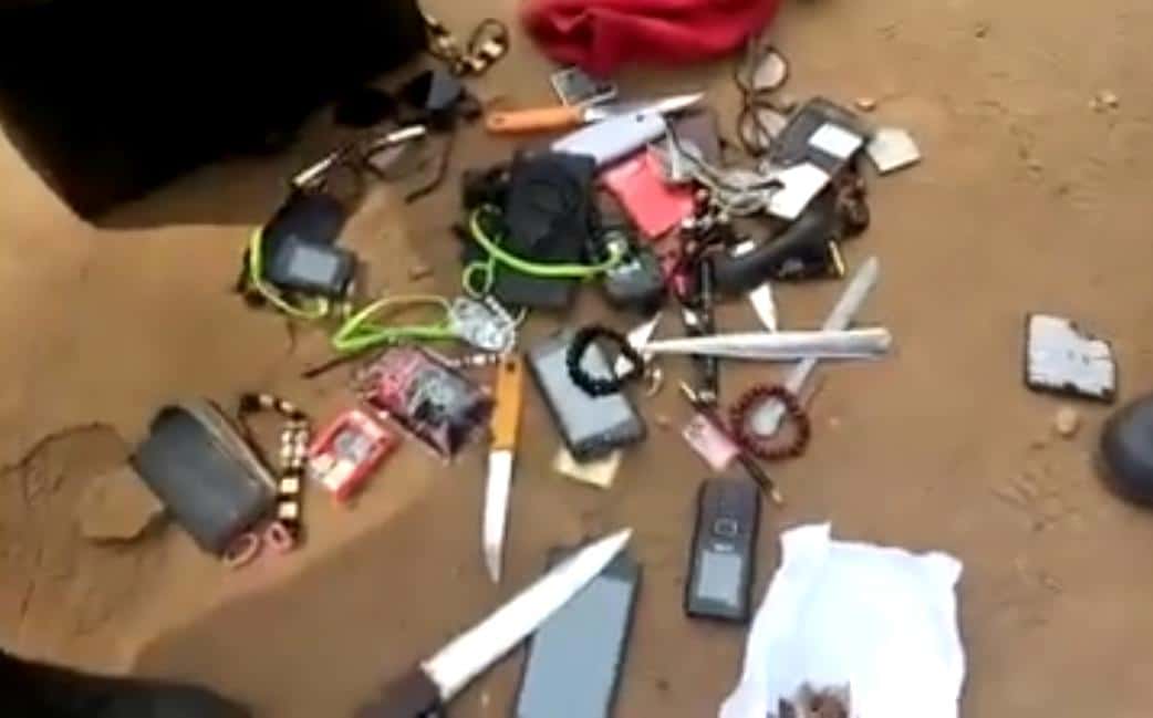objets confisques lycee