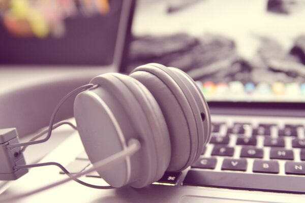 Convertisseurs audio vidéo en ligne : quel intérêt ?