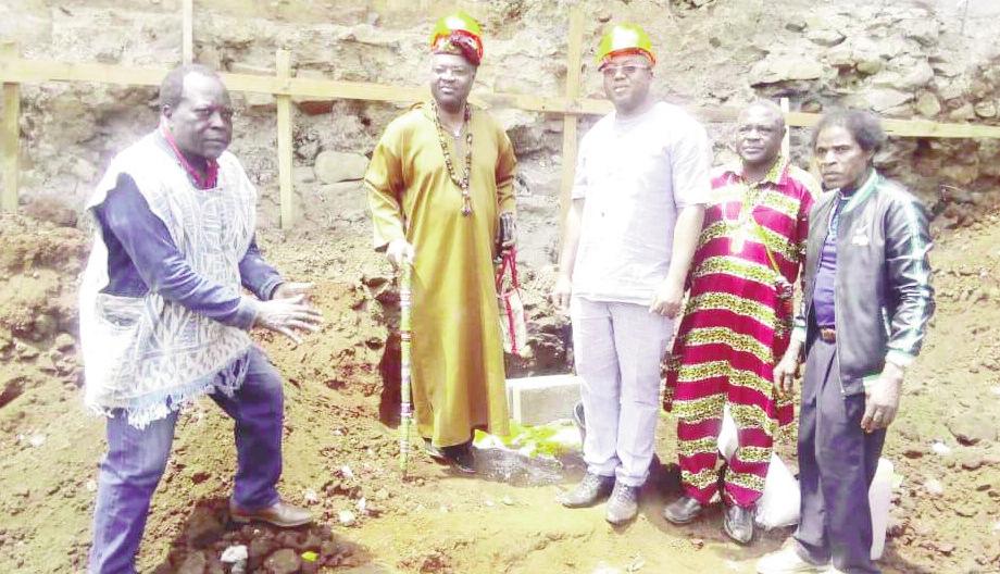 Cameroun: Le chef Bafoussam à couteaux tirés contre ses frères