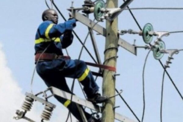 Cameroun : Avis de travaux majeurs sur le réseau d’électricité à Yaoundé – une mise à jour importante