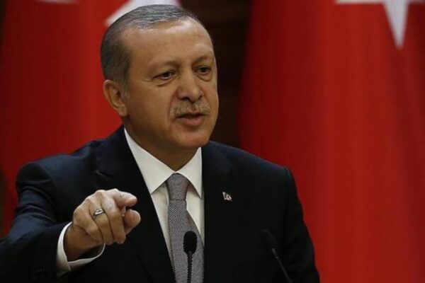 La Turquie confirme qu’elle est prête à organiser une rencontre entre Poutine et Zelenski