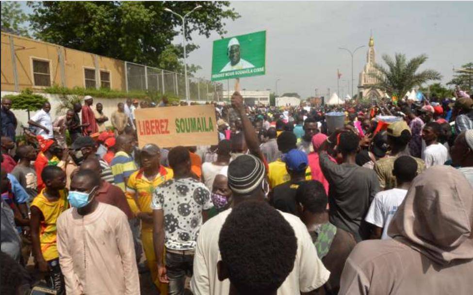 Bras de fer entre le gouvernement malien et le mouvement du 5 juin : les manifestants ne décolèrent pas