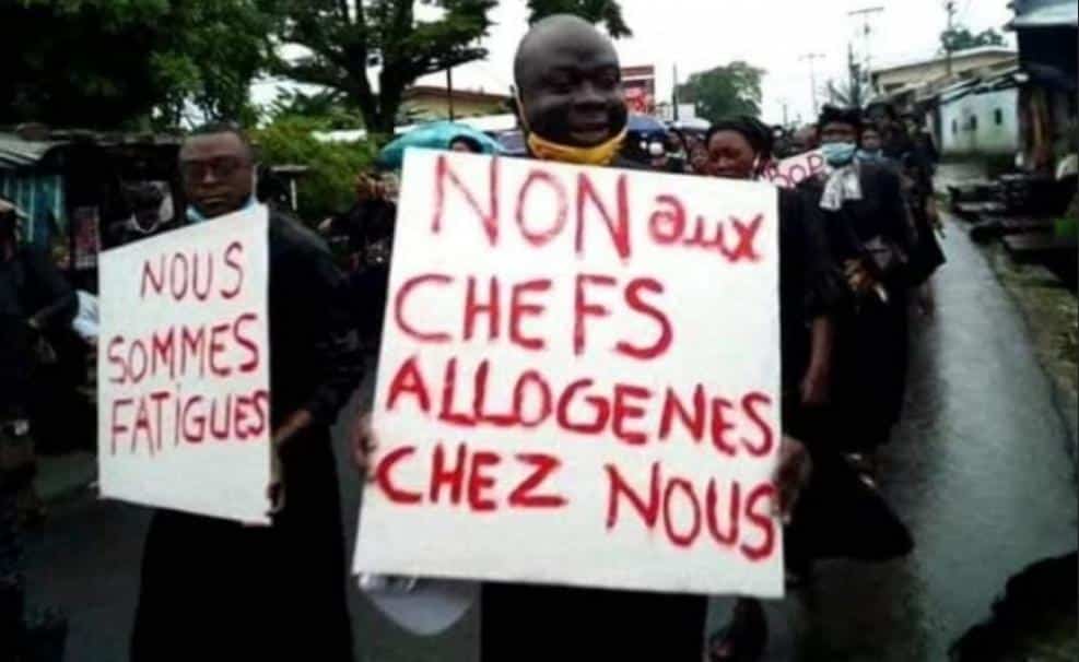 Manifestation des chefs à Besseke