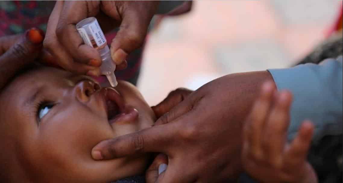 La vaccination d'un enfant