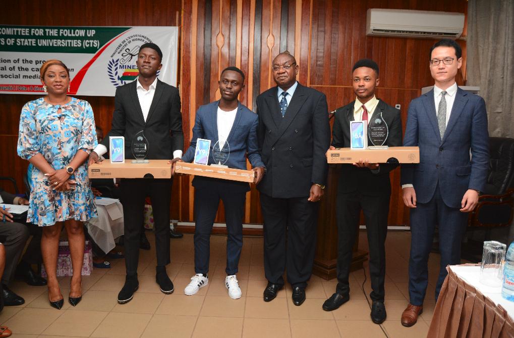 Concours mondial de Huawei ICT Competition : Cérémonie de remise de prix aux trois étudiants camerounais lauréats du 3ème prix de l’édition 2019-2020