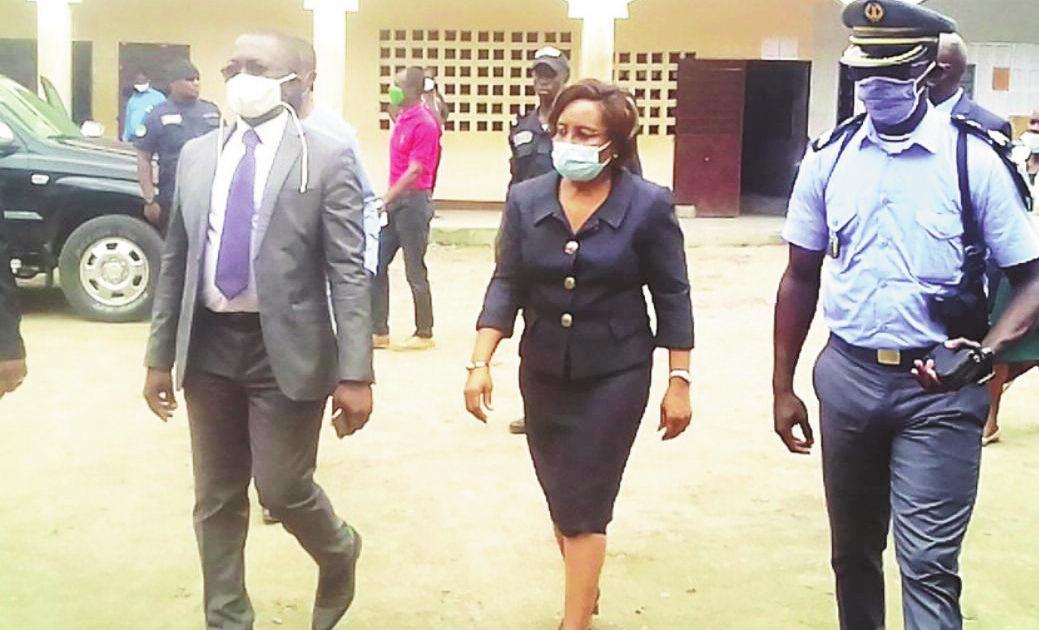 Cameroun : Le Minesec ferme 134 collèges pour clandestinité