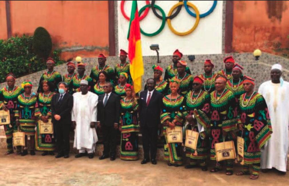 Tokyo 2020 : Le Pm remet le drapeau à la Cameroon olympic team