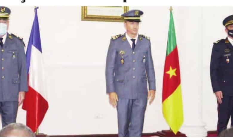 Cloup Pierre, le chef d'Escadron Springer Éric, le chef de Bataillon Barthélémy Nicolas