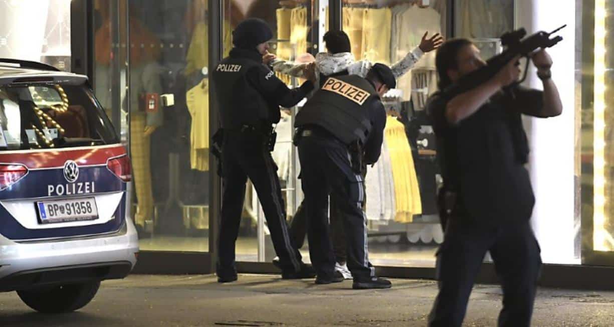 attaque au couteau
