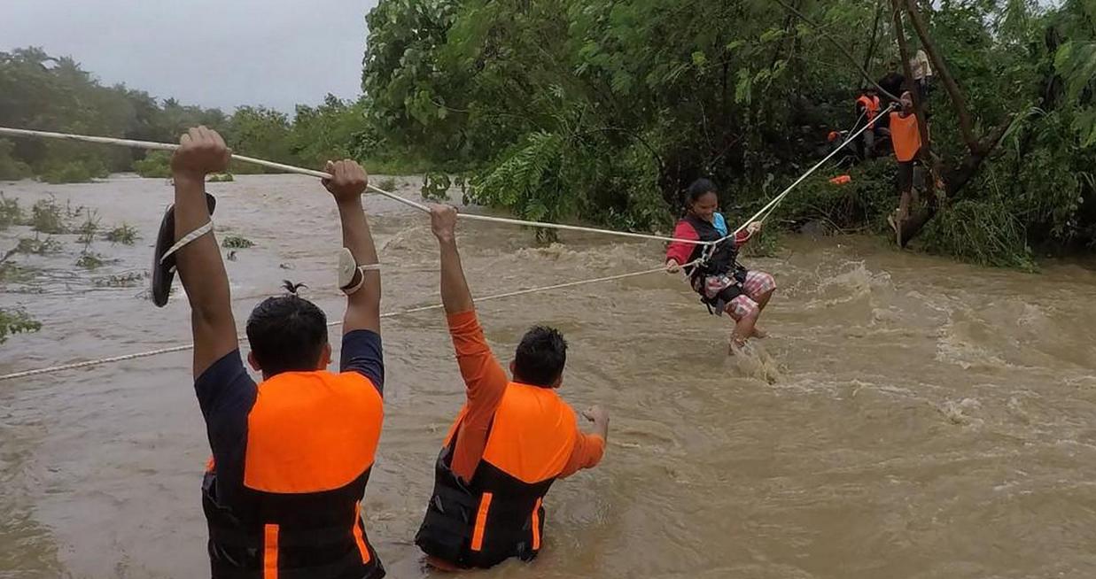 Philippines: 30 morts dans un typhon selon un nouveau bilan