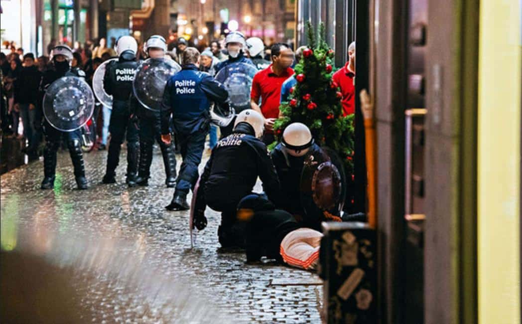 Les manifestations contre les mesures sanitaires à Bruxelles ont dégénéré en émeute