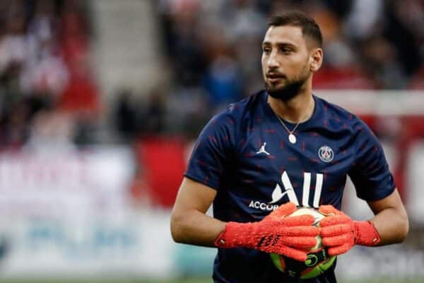 Le gardien du PSG Donnarumma testé positif au Covid-19