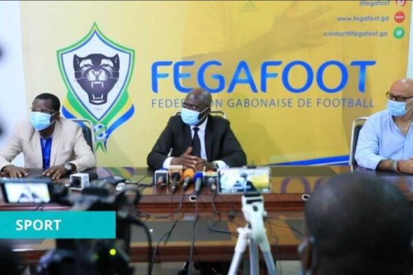 La Fédération Gambienne de Football désavoue les propos mensongers de l’entraîneur Saintfeit
