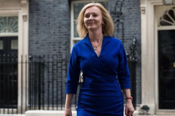 Liz Truss a enregistré son site de campagne électorale avant la démission de Johnson