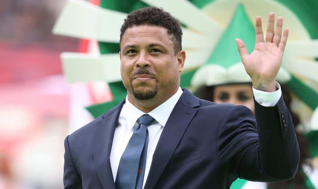 Le footballeur légendaire Ronaldo est infecté par le Covid-19