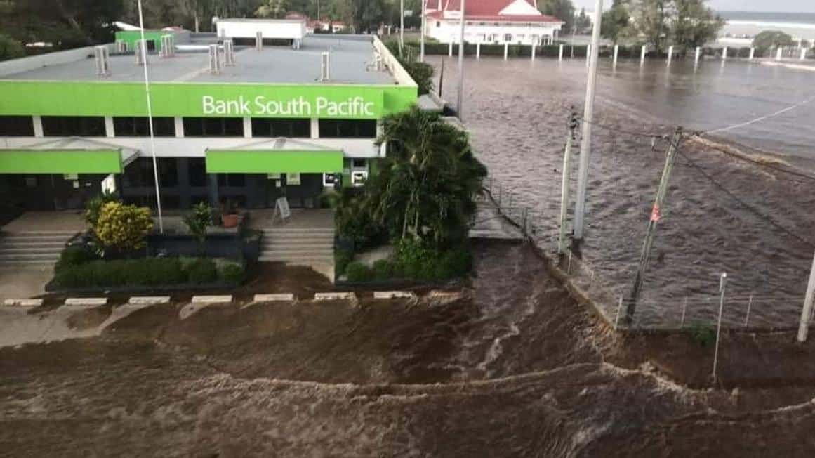 tsunami à Tonga