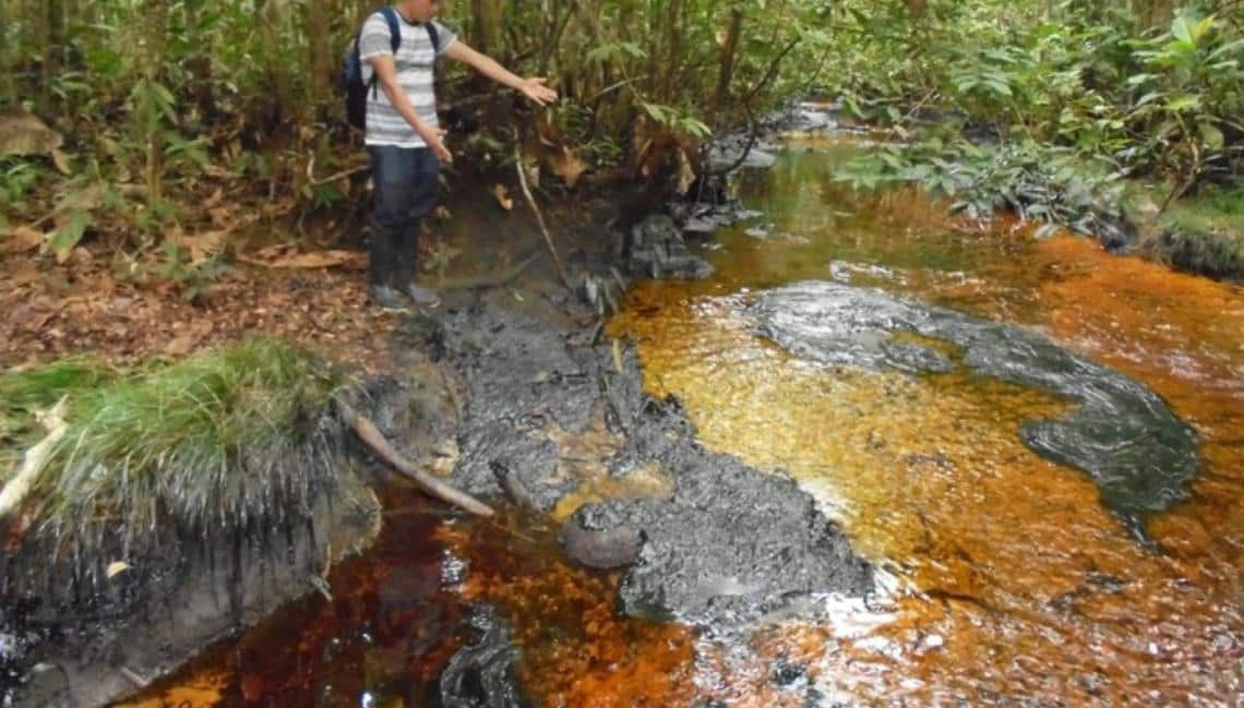 Fuite de pétrole en Amazonie