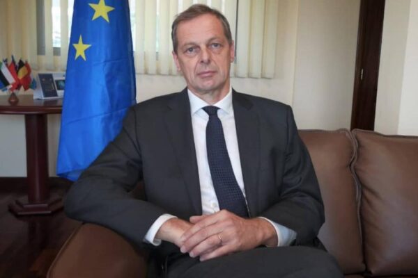 Philippe Vandamme : «La solution militaire seule peut résoudre la crise du Nord-Ouest et du Sud-ouest »