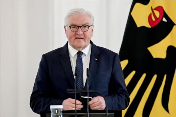 Le président allemand oblige Zelenski d’expliquer l’annulation de sa visite à Kiev