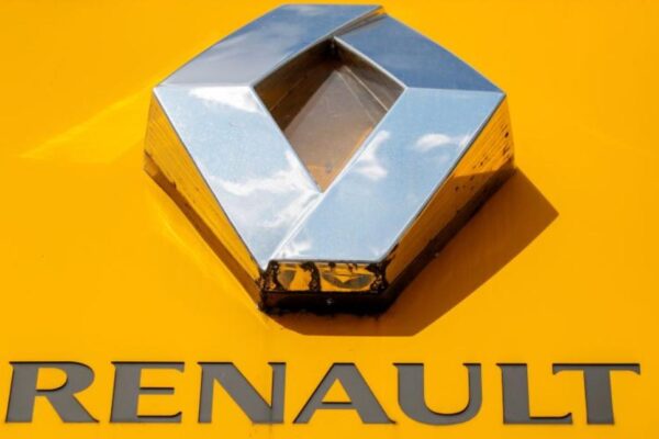 Le retour de Renault en Russie coûtera à la société autant que son retrait (PDG)
