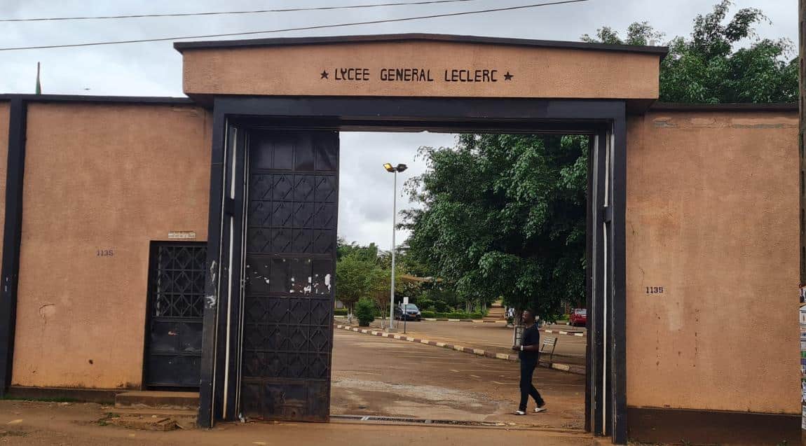 OTS : Les enseignants du lycée général Leclerc de Yaoundé exprime leur mécontentement