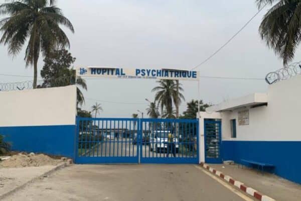 Bluemind Foundation fait un « don humanitaire » à l’hôpital psychiatrique de Bingerville