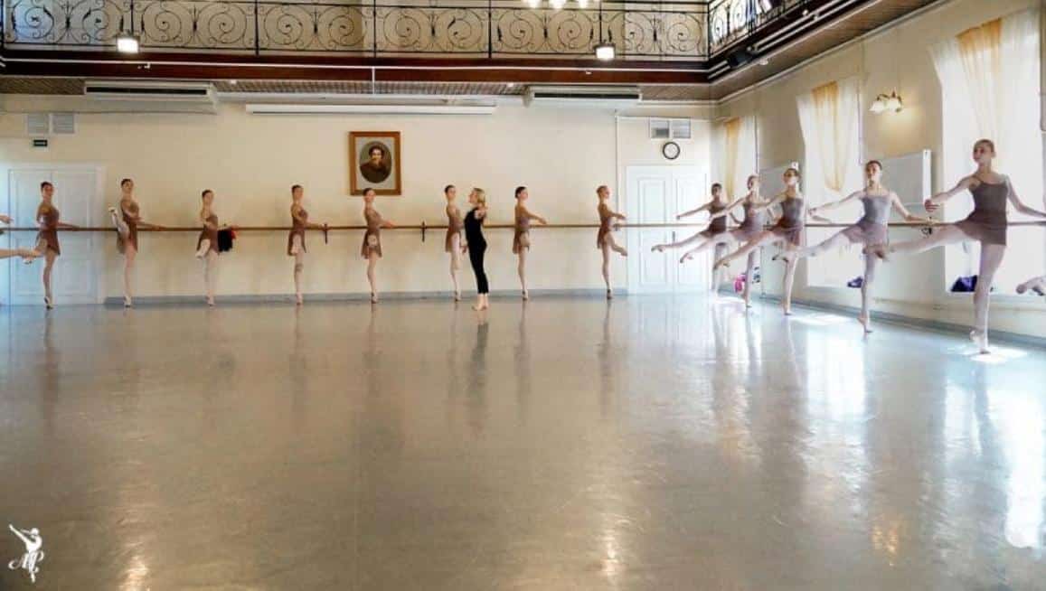 80% des diplômés étrangers de l’Académie de ballet Vaganova ont dû quitter la Russie