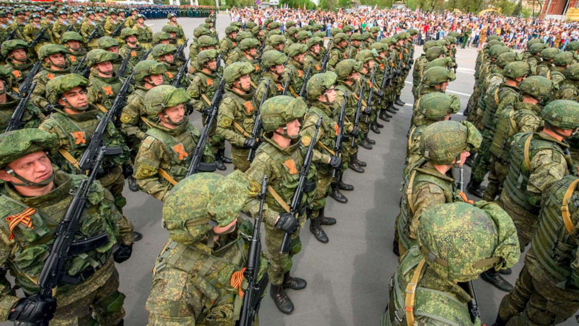 La Russie et les armées de la RPD / RPL en direction de Donetsk pour la dernière grande bataille